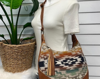 Wool and leather hobo bag, Mesilla wool fabric, spice brown leather, boho wool bag, hobo bag, wool crossbody bag, Maine made