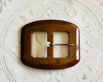 Vintage Large Plastic Buckle Caramel Brown