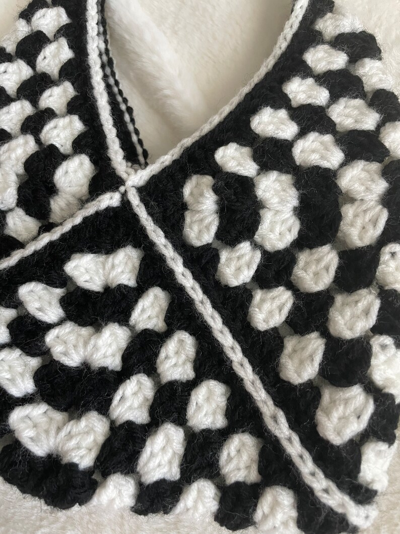 AIRMAIL Mini Crochet Handbag In Black & White