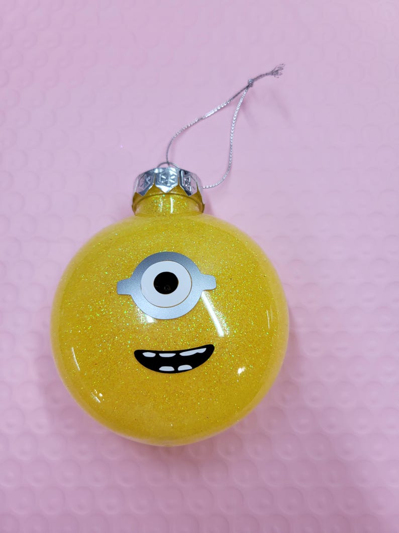 Minions Ornaments Set - Etsy