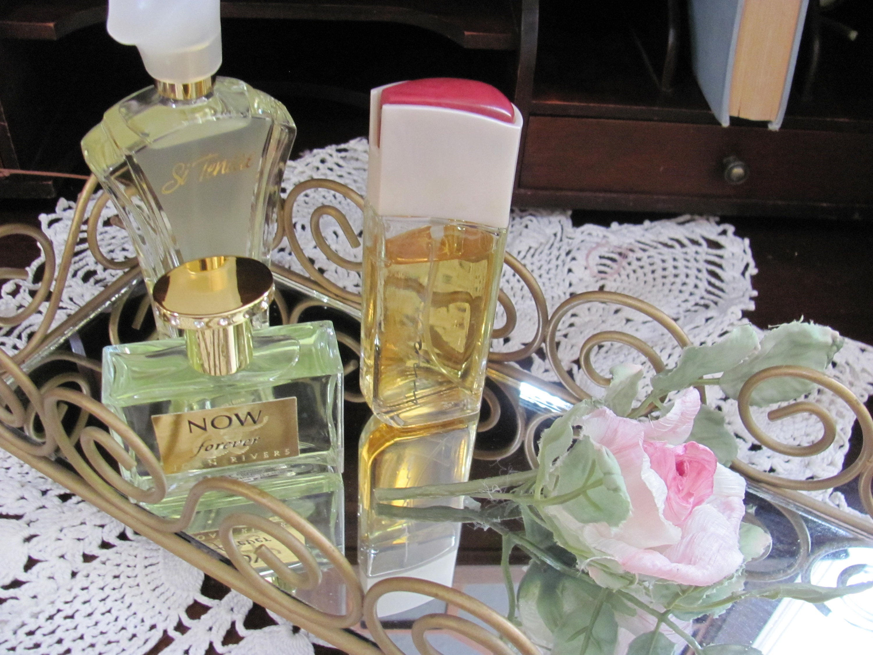 Apogée by Louis Vuitton  Perfume parties, Perfume, Perfume bottles