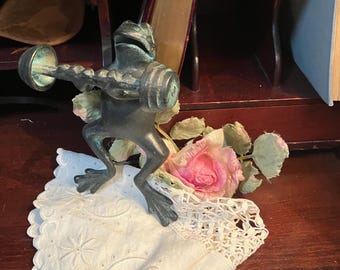 Mainland Smith Bronze Frog Heavy Figurine, Weight Lifting