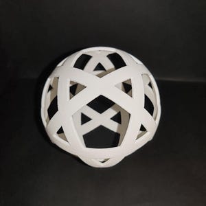 Personalizzabile su richiesta: Pentasfera in PLA+ stampata in 3D per armonizzazione campi elettromagnetici.