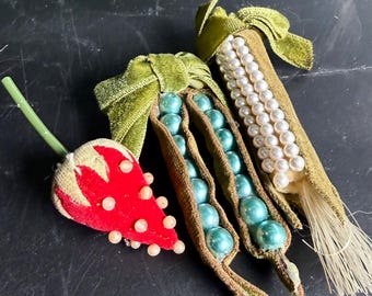 Vintage Japan Felt Food Picks Set | Strawberry, Pea Pod, Corn | Mid-Century Kitsch Decor