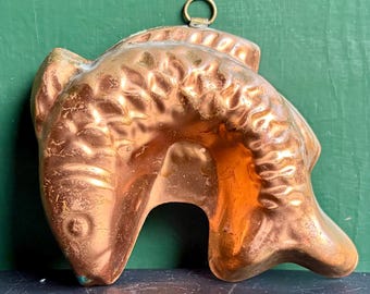 Vintage Copper Tone Fish Wall Mold – Mid Century Aluminum Kitchen Decor
