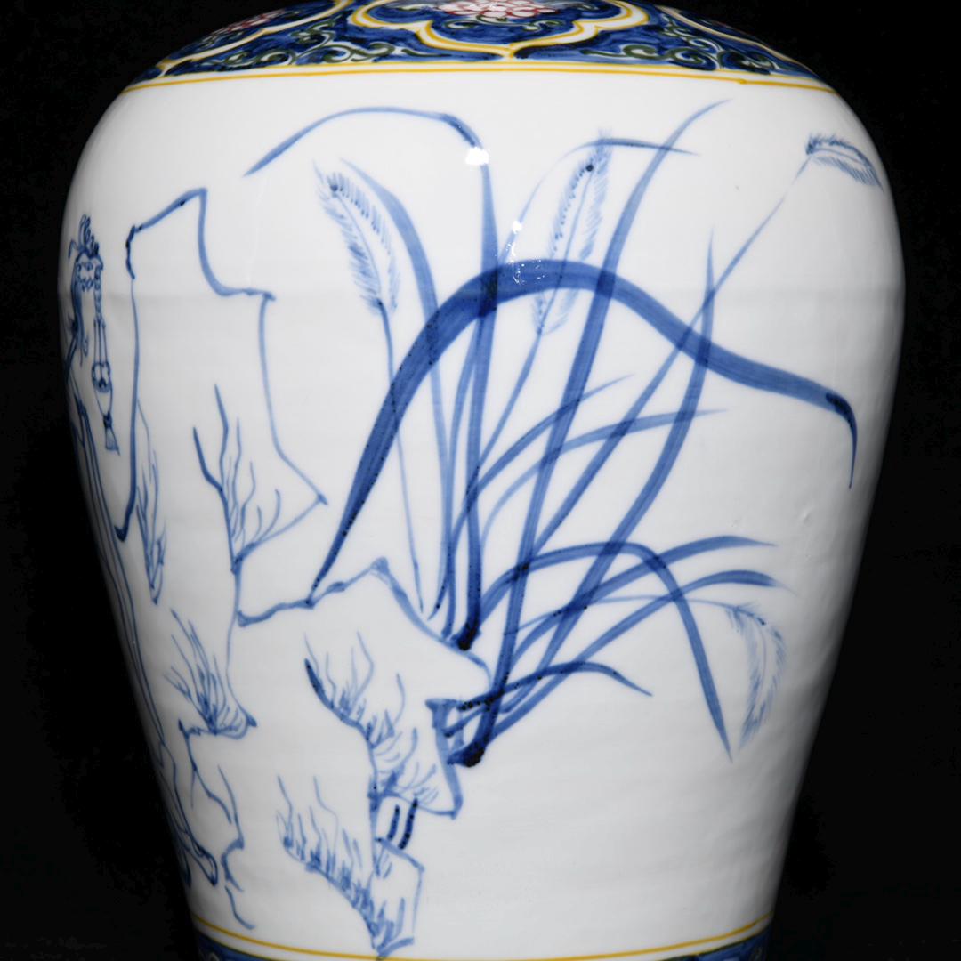 アンティーク 明代青白磁花瓶：羅漢図、三彩梅萍 - Etsy 日本