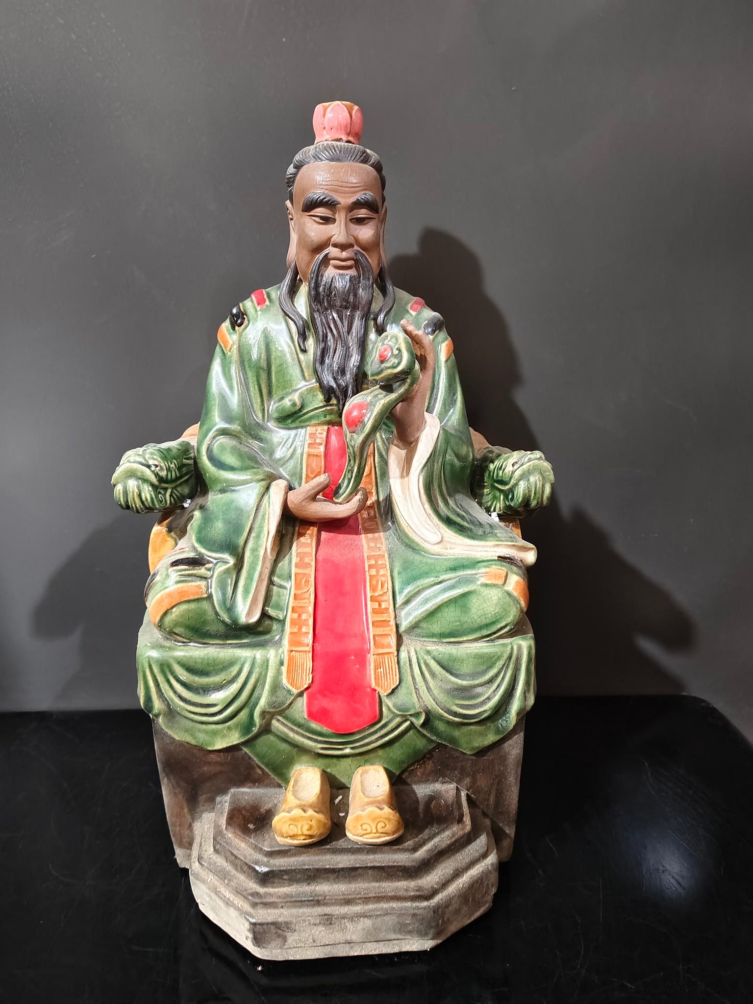 Antique Shiwan Ceramic Lingbao Tianzun Statue: Taoist Deity Folk