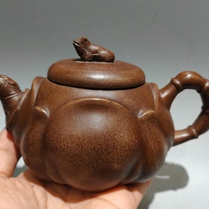 Teiera Yixing Zisha fatta a mano – Design a forma di rana e loto, argilla Jiangpo