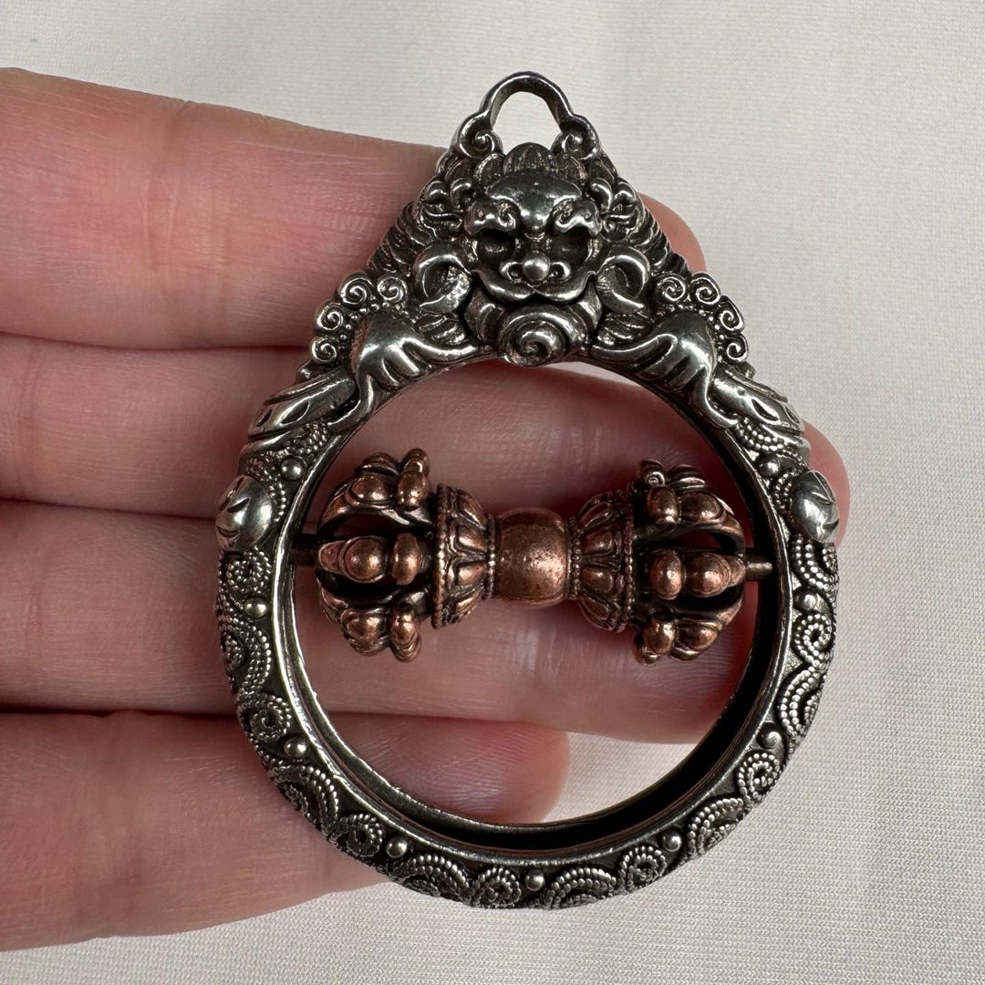 Tibetan Dorje Pendant Vajra Amulet White Red Copper Double Vajra tibetan-dorje-pendant-vajra-amulet-white-red-copper-double-vajra