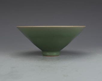 Chinese Antique Song Dynasty Longquan kiln porcelain Bamboo hat Bowl