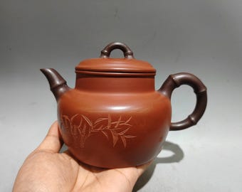 Yixing Zisha Teapot: Bamboo Motif, Red Clay Gongfu Tea Ware (450ml)