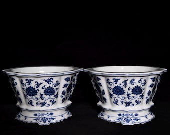 明宣徳の青白磁ボウル：花柄のホームデコレーション - Etsy 日本