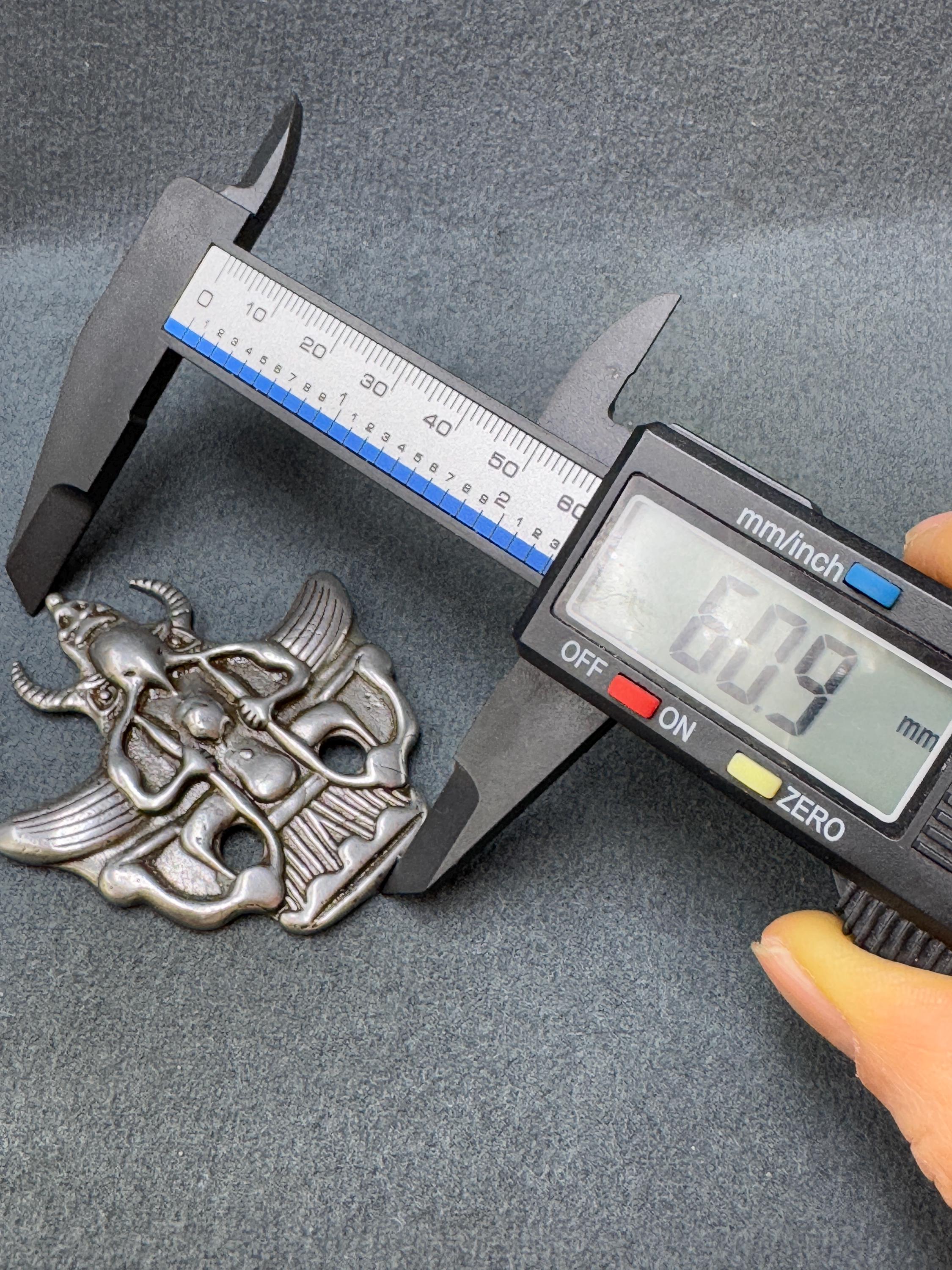 チベット　お守りペンダント　鳥 チベット お守りペンダント 鳥の通販はau PAY マーケット - 輸入雑貨の