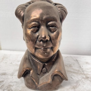 Chinese Art collection Cultural Revolution Porcelain chairman Mao Statue