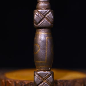Vintage Tibetan Meteorite Alloy Dorje – Hand-Hammered & Chiseled Buddhist Vajra, Ritual Protector Amulet, Altar and Meditation Tool
