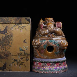 Hand-Carved Shoushan Stone Dragon Seal Sculpture: Chinese Collectible Art