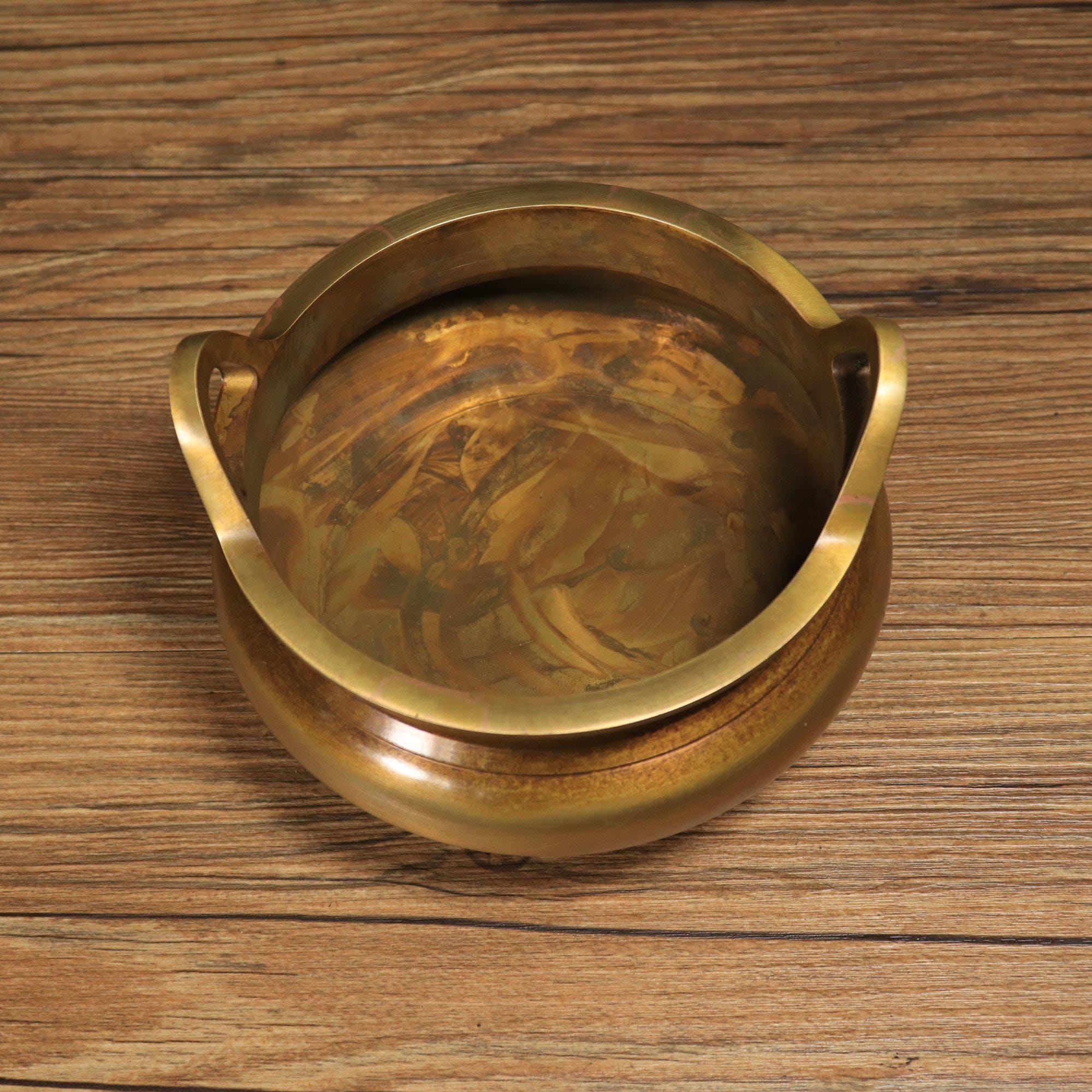 送料込★三脚香炉【真鍮（黄銅）製、胴径12cm高15cm、中古良品】H58 三脚香炉：中国製丁真鍮香炉 - Etsy 日本