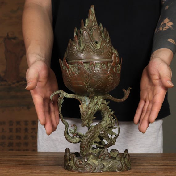 アンティークブロンズ博山香炉と龍の台座：中国寺院の祭壇装飾 - Etsy 日本