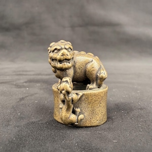 Vintage Brass Foo Lion Seal Stamp,  Feng Shui Protection Guardian Lion Figurine,Desk Decor