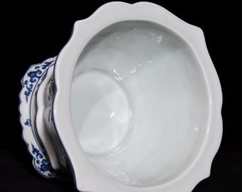 明宣徳の青白磁ボウル：花柄のホームデコレーション - Etsy 日本