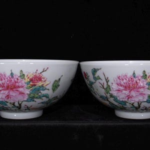 Pair Qing Yongzheng Style Famille Rose Bowls – Hand-Painted Peony, Magnolia & Chrysanthemum Floral Porcelain | Marriage or housewarming gift