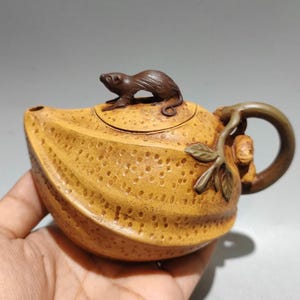 宜興産ピーナッツ茶壺（手作り） – ユニークな職人技の中国茶壺、工夫茶器セット、コレクターズギフト
