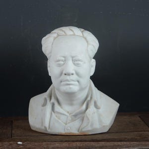 Chinese Art collection Cultural Revolution Porcelain chairman Mao statue