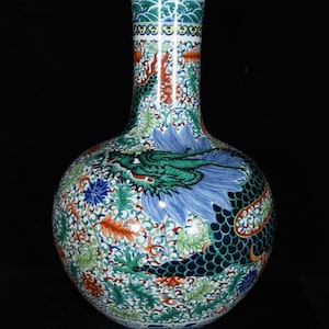 Hand-Painted Doucai Dragon Tianqiuping Vase: Large Qing Yongzheng Style Porcelain