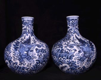 Museum Quality Antique Chinese Blue & White Sea Monster Tianqiuping Vase, Hand Painted Mythical Sea Beast Globe Bottle