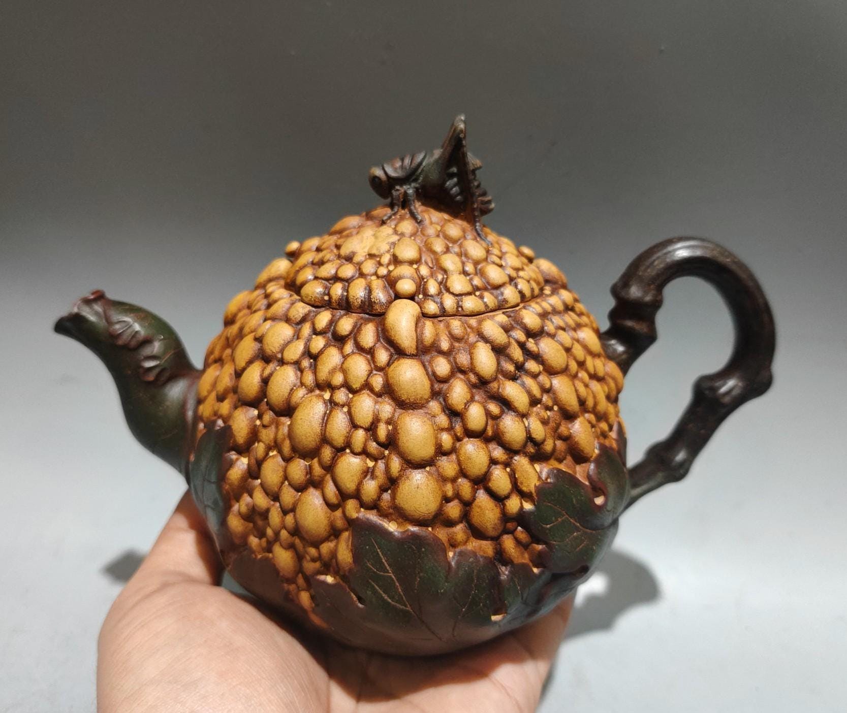 Vintage Yixing Zisha Teapot – Golden Melon Huangduan Clay, 450ml
