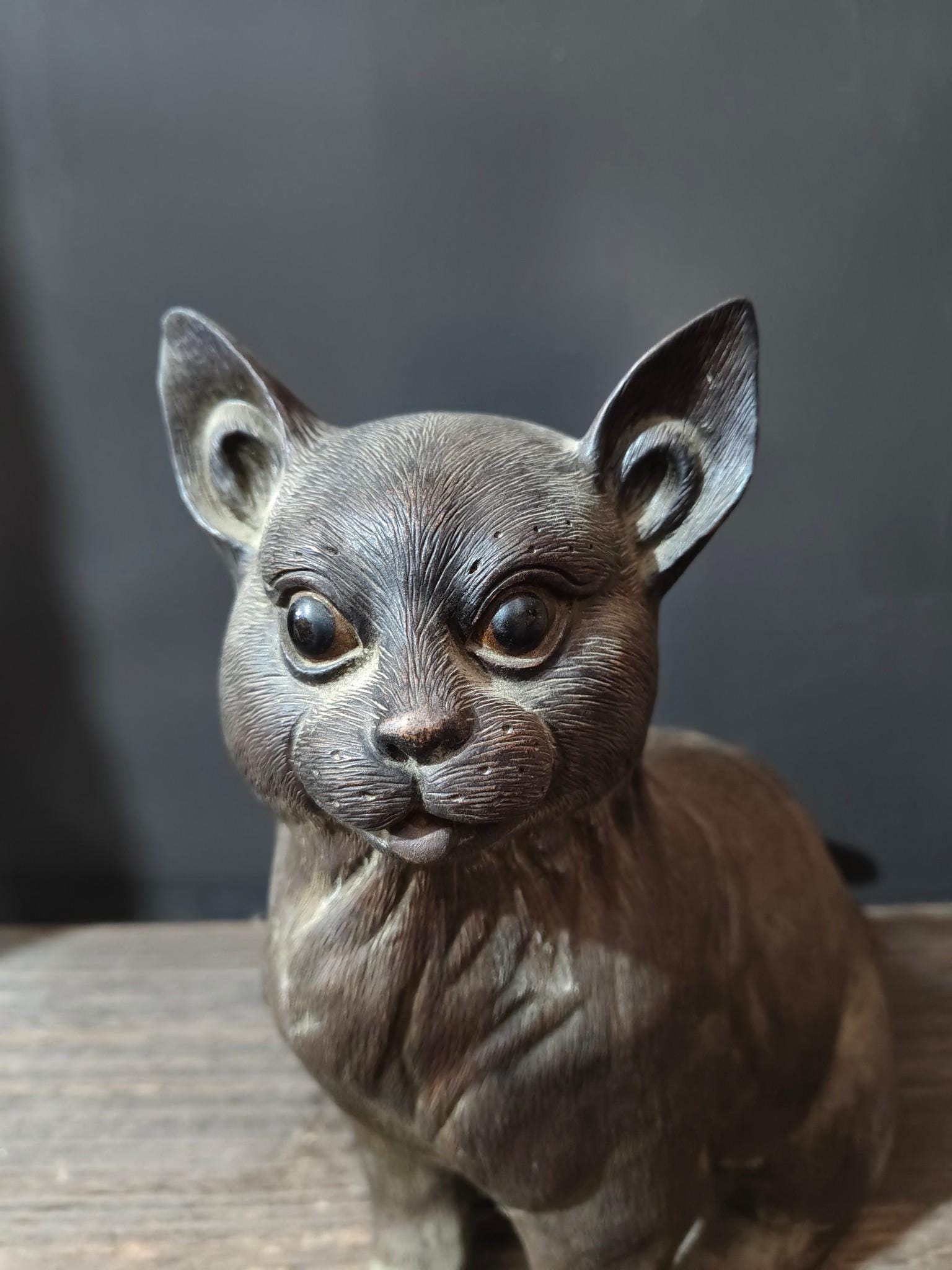石湾陶器の猫の置物：ヴィンテージの中国陶器彫刻 - Etsy 日本