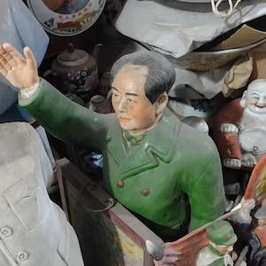 Big Chinese Cultural Revolution Porcelain Figurine–Chairman Mao Statue|1960s Propaganda Art Collectible l Home Decor