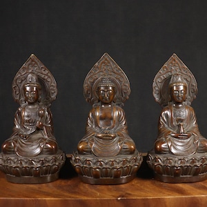 Chinese antique Western Three Saints statue features revered figures of Guanyin Bodhisattva Amitabha Buddha and Mahasthamaprapta Bodhisattva