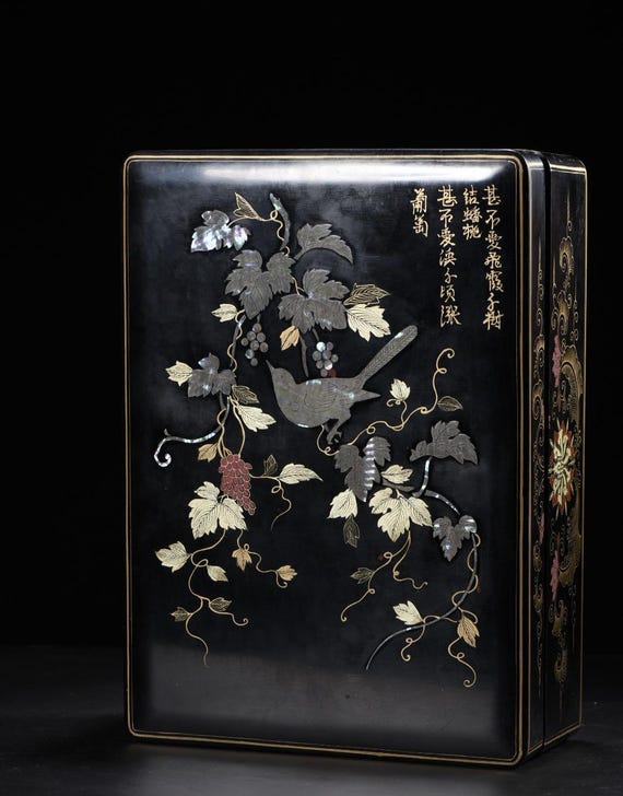 Antique Chinese Lacquer Box, Black Wood-Body Lacquer Storage Box with Gold Painted Bird & Floral Inlay, Vintage Asian Decorative Box