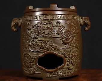 Estufa antigua de cobre y carbón: motivo de las cinco bendiciones auspiciosas, té hirviendo