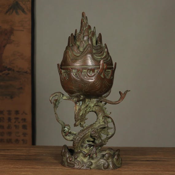 アンティークブロンズ博山香炉と龍の台座：中国寺院の祭壇装飾 - Etsy 日本