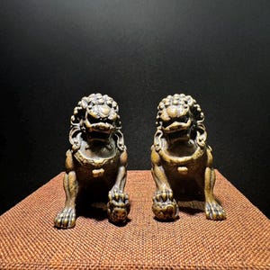 中国文化大革命時代の大型磁器製置物 – 毛沢東像 | コレクターズ