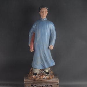 Chinese Art collection Cultural Revolution Porcelain chairman Mao statu