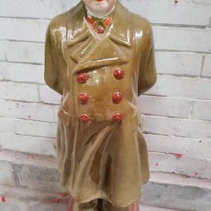 Chinese Art collection Cultural Revolution Porcelain chairman Mao statue