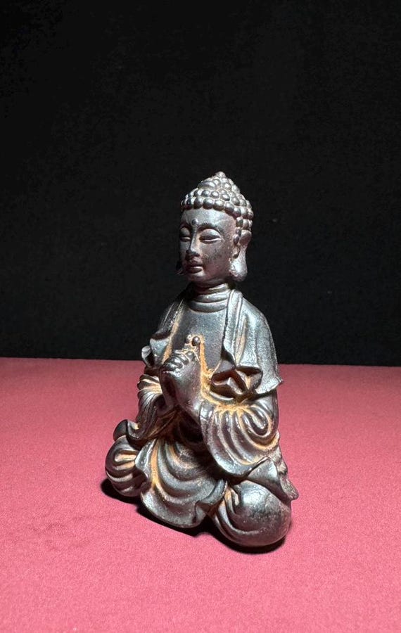 中国仏教のアンティーク南部鉄器釈迦牟尼仏像 - Etsy 日本