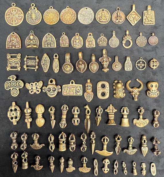 鎌倉時代鍍金柄香炉 伝統BuddhistRitual Implement Tibetan Bronze Buddhist Charms: Vajra, Buddha, Dorje Amulets - Etsy