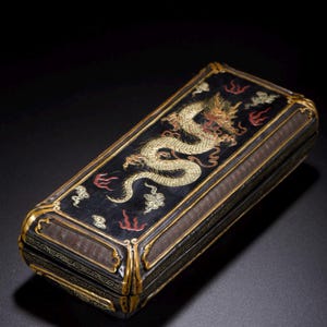 Chinese Lacquer Scholar Box, Gilt Decorated Dragon Motif Desk，Vintage Jewelry box