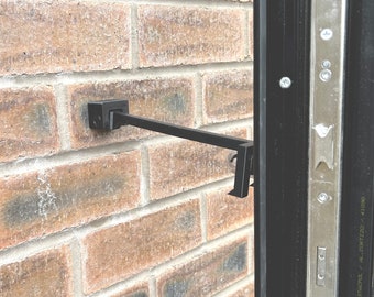 Gancho/pestillo para manija de puerta (borde recto)