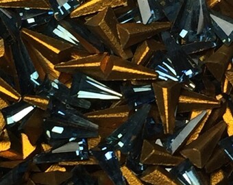 72pc RARE 4x2x0.75mm Montana Sapphire Swarovski Keystone Triangle rhinestones Machine Cut Tiny VERY rare article 193 4700 1950s Crystal clay