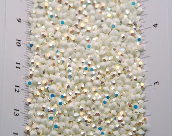 PP25 Chalk White AB Swarovski Rhinestone Chatons - Article 1100 First Quality Machine Cut Crystal - 30 pc