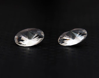14mm Swarovski Rivoli in Unfoiled Clear Crystal - Vintage Swarovski round rhinestones with pointed backs - Large size - 2 pc