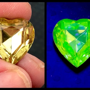14x15mm fully faceted uranium glass heart gem Glows in black light UV yellow point back cab green Vaseline glass valentine gift rhinestone