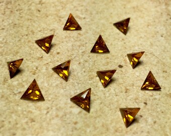 RARE 4mm Topaz Crystal Swarovski Triangle rhinestones 1st Quality Machine Cut 12pc Tiny article 112 1940s VERY rare discontined epoxy clay