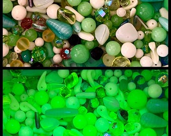 Huge UV bead lot 1/2 pound over 750 uranium glass beads from tiny to large green teal yellow blue white pink UV light glow mix lot Vaseline