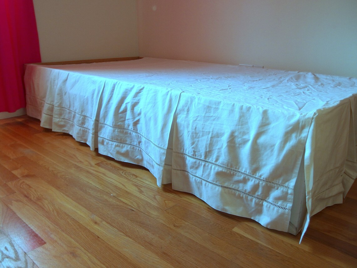 White Cotton Bedskirt for Twin Bed Vintage Linens Etsy
